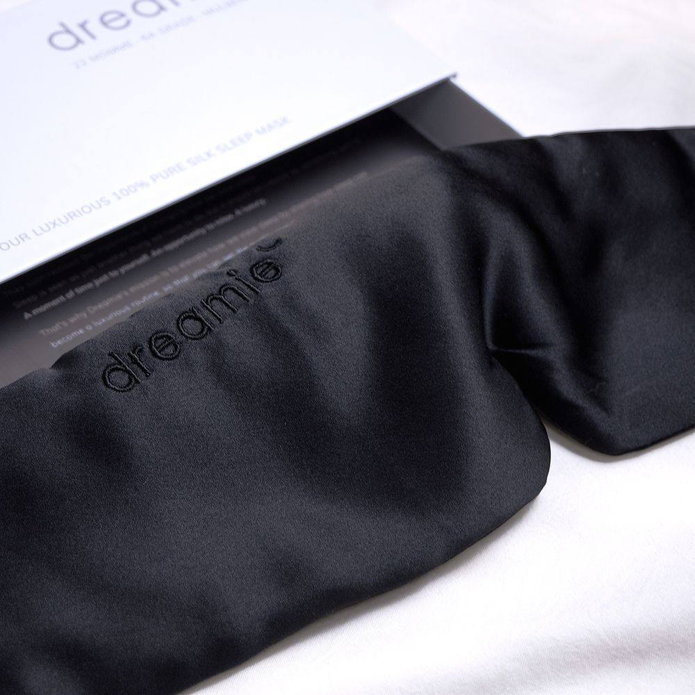 The Lunya sleep mask makes for luxurious evenings - Reviewed
